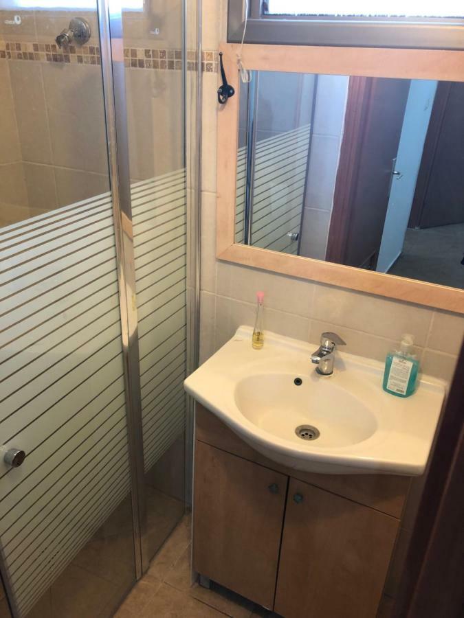 Star Guest- House Hotel Or Yehuda Luaran gambar